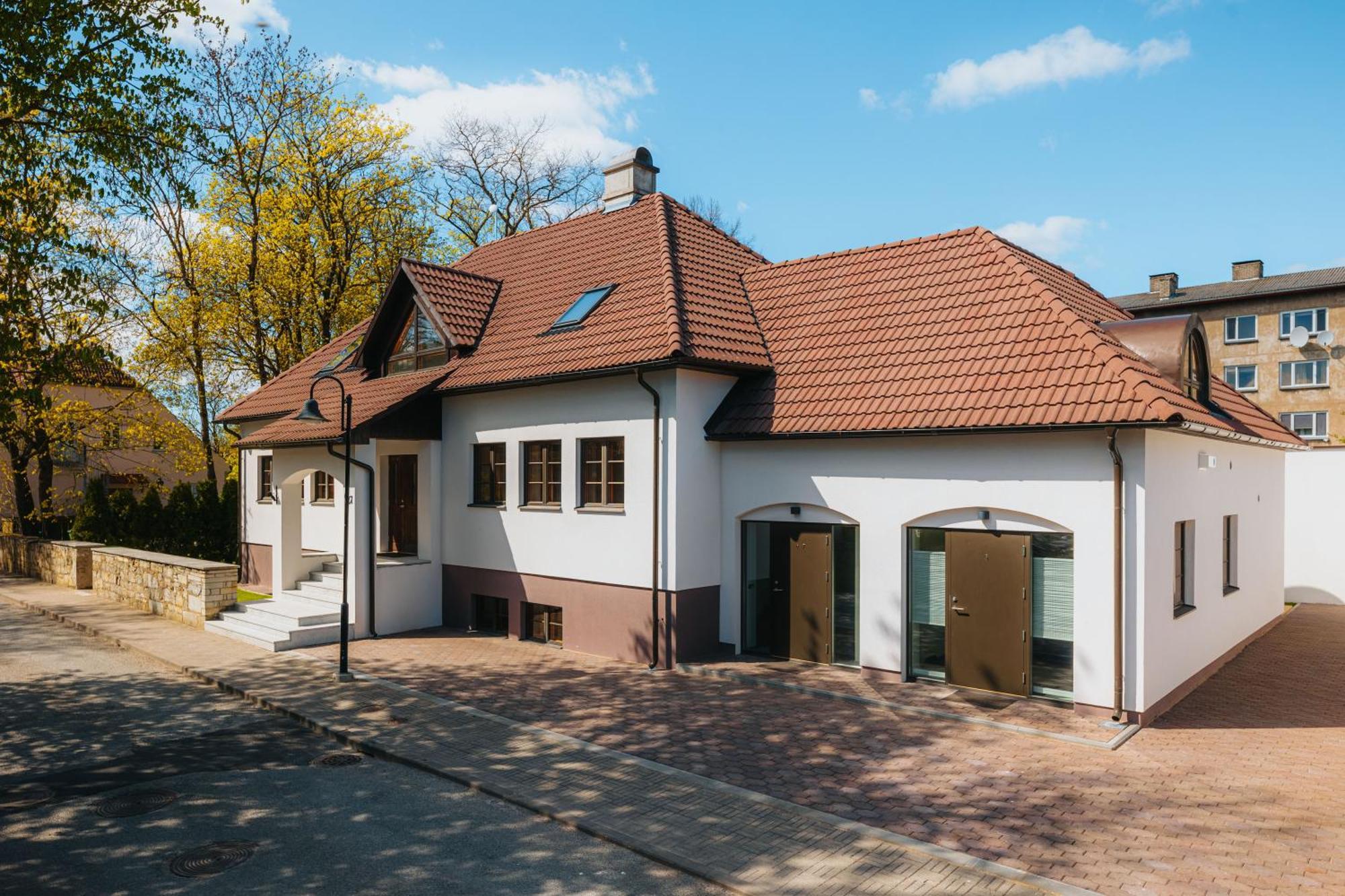 Komandandi Apartments Kuressaare Exterior foto